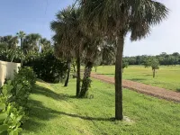 Bob's Beach Condo in Bella Vista by Jupiter beach! - バルコニー