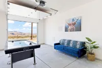 COZY JOSHUA TREE HOME- 9 min to the park! with Hot Tub - Wifi