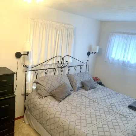 Newcastle Estate: 3 Bdrm Bungalow - North Side