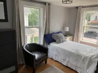 Spacious house in the heart of Marquette. - 4-Star