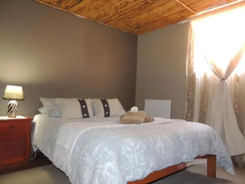 Cango Retreat Lover's Nest - 3-Star