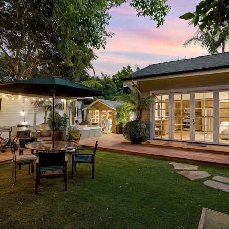 Montecito Beach House w/Hot Tub & Cold Plunge - Walk to Beach and Restaraunts