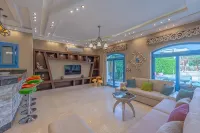 Spacious villa with private pool - บังกะโล
