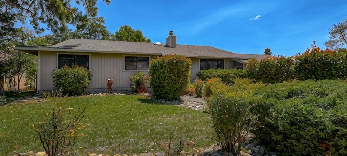 Pineland Place Hotels in Redding