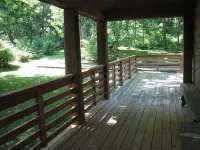 Vintage River Cabin, Log, Riverfront, Fireplace, dock, hottub, skylights, CHARM - Hytter
