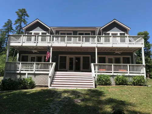 Lake Front w/ private Dock and Beach - 3-Sterne