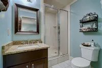 In-Town Luxury 2 Br Apartment - 205 S. 4th Street - Balcony