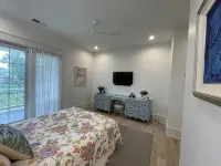 East Suite-Bleubird Studio- 5Miles to KY Horse Park, 30Min the Ark,Bourbon Trail - 4-Star