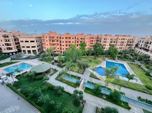 Chez Mams Guest House - Private Rooms in a Resort-Style Apartment Complex - Gym
