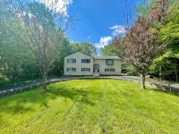 HillTop Manor-Spacious 6BR+PS5+FirePit+Pool Table - gimnasio