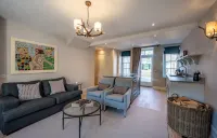 Contemporary Cottage in Ballater Village - 4 stelle