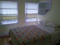 5 BR - Beautiful Property-Chatham in-Town & Oyster Beach Inlet - Parvekkeita