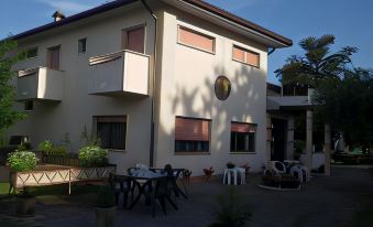 Hotel le Vigne - Housity