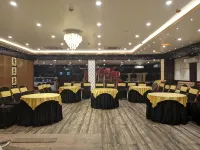 Hotel Aavas Inn - Bãi đậu xe