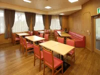 Green Rich Hotel Aso Kumamoto Airport (Artificial Hot Spring Futamata Yunohana) - servizio colazione