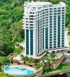 Tropical Executive Hotel - parking
