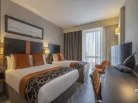 Clayton Hotel Cardiff - Park Yeri