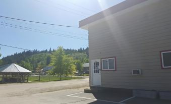 Sleep Right Inn