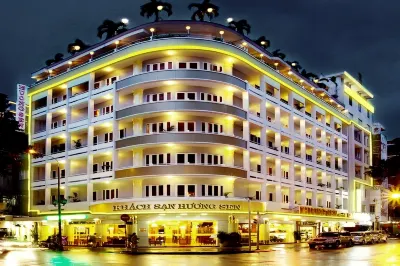 Khách sạn Hương Sen Các khách sạn ở TP. Hồ Chí Minh