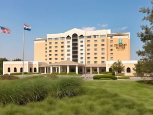 Embassy Suites by Hilton Kansas City International Airport