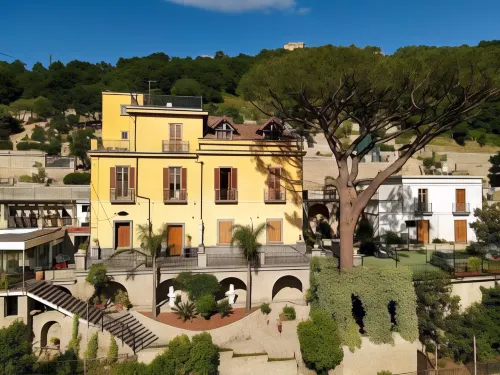 Villa di Natale Hotels in Nocera Inferiore