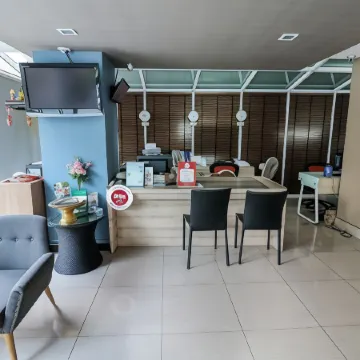 The Aim Sathorn Hotel Отели рядом с достопримечательностью «Станция метро Лумпини»