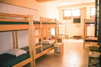 Very Comfortable Bed in Mixed Dormitory Room 1 - Ah Maio