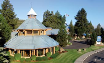 Shilo Inn Suites Hotel - Bend