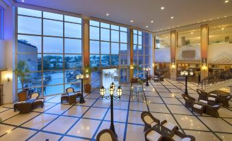 Amwaj Oyoun Resort & Casino