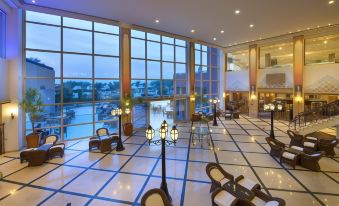 Amwaj Oyoun Resort & Casino