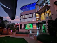 Weston Guest House Krugersdorp Hotels near Van Oord Street Park