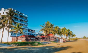 Ramada Suites by Wyndham Wailoaloa Beach Fiji