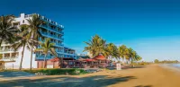 Ramada Suites by Wyndham Wailoaloa Beach Fiji