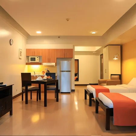 The Malayan Plaza Hotel