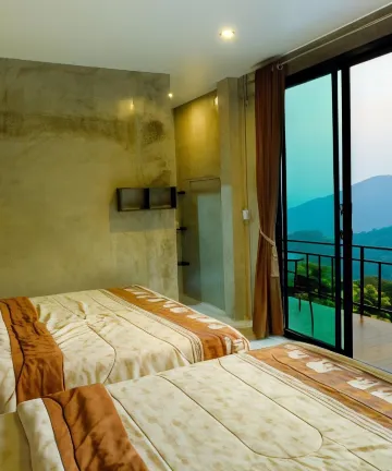 ห้องสำหรับ 4 ท่าน มีวิวภูเขา