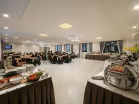 阿多尼斯酒店 鄰近中央馬戲團的酒店
