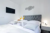 Sea Vista Apartments Kastela