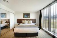La Quinta by Wyndham Remarkables Park Queenstown Hotel di Lake Hayes