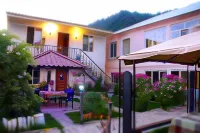 House in Mestia - 4 ดาว