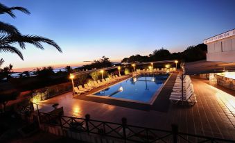 Foga Beach Homes - Housity