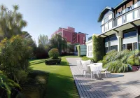 Las Carolinas Garden Hotels in Santander