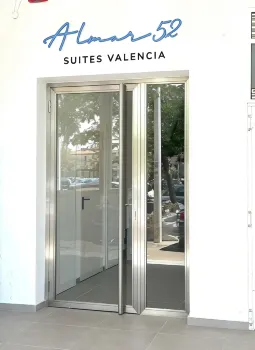 Almar 52 Suites Hotels in der Nähe von von La Marina de València