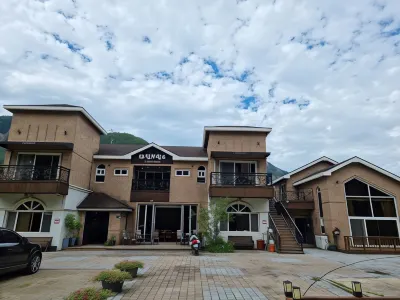 Princess December Waltz Pension Hotels near Chungnam Geumgang Tree Garden