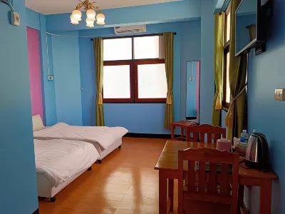 Royal Land Mae Klong Hotel Hotels in 