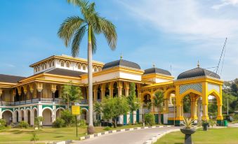 Super OYO Capital O 293 Mutiara Hijau Suites Syariah