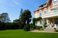 Domaine de Bassilour Hotels in Arbonne