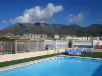 Ona Marbella Inn - Swimmingpools