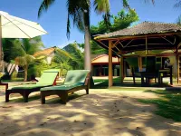 Gold Sand Beach Bungalow Hôtels à : Cửa Cạn