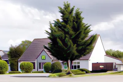 Campanile Dreux Hotels in Saint-Jean-de-Rebervilliers