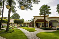 Imperio de Angeles Hotels near Amistad Cristiana SMA